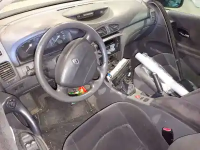 Здавання транспортного засобу renault laguna ii (bg0) confort authentique року 2002 потужний f9q c7