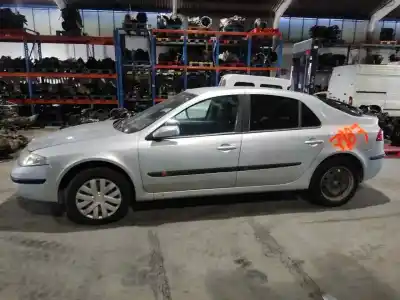 Scrapping Vehicle RENAULT LAGUNA II (BG0)  of the year 2004 powered F9Q C6