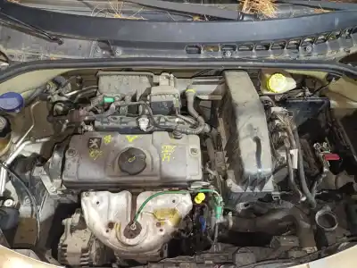 Veículo de Sucata citroen c3 pluriel 1.4 do ano 2006 alimentado kfv