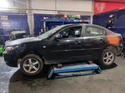 Hurda Aracı MAZDA 3 SEDÁN (BK)  Yılın 2004 güçlü Y6