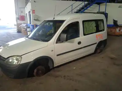 Veicolo di demolizione opel combo cargo dell'anno 2006 alimentato y13dt
