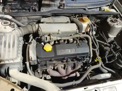 Veículo de Sucata opel corsa b (s93) 1.7 d (f08, f68, m68) do ano 2000 alimentado x17d