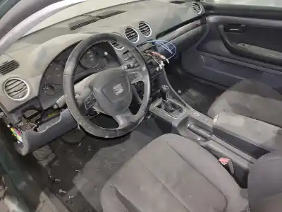 Véhicule à la ferraille SEAT EXEO BERLINA (3R2)  de l'année 2011 alimenté AGR