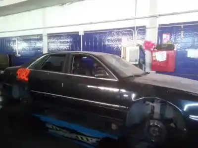 Veículo de Sucata audi a8 (d2) 2.5 tdi do ano 2002 alimentado ake