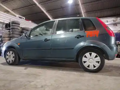 Veículo de Sucata ford fiesta (cbk) ambiente do ano 2002 alimentado fxjb