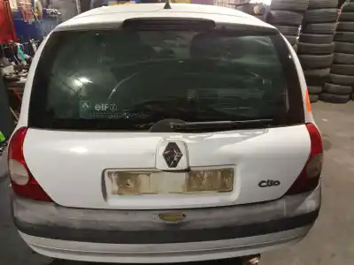 Veículo de Sucata renault clio ii fase ii (b/cb0) base authentique 75 cv / 55 kw do ano 2005 alimentado d4f