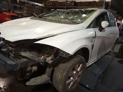 Veicolo di demolizione seat leon (1p1) reference dell'anno 2006 alimentato bxe