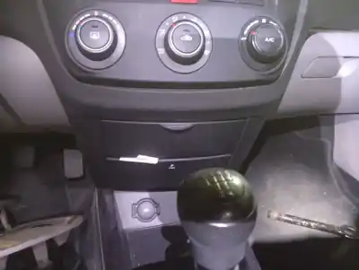 Scrapping Vehicle kia ceed sporty wagon drive 90 cv / 66 kw of the year 2007 powered d4fbl