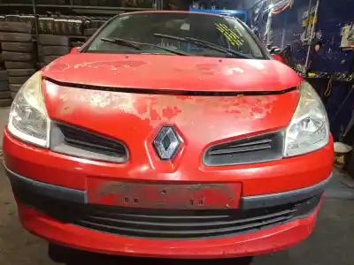 Veículo de Sucata renault clio iii 20 aniversario do ano 2006 alimentado k9k t7