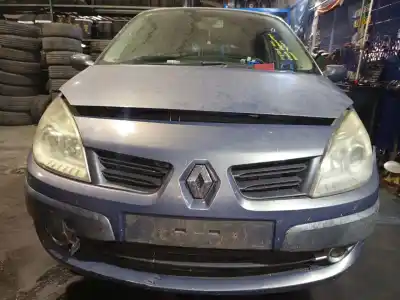 Veículo de Sucata renault scenic ii i- music do ano 2007 alimentado f9q l8