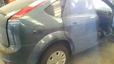 Veicolo di demolizione FORD FOCUS BERLINA (CAP) Ambiente (D) dell'anno 2006 alimentato HWDA