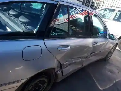 Здавання транспортного засобу mercedes-benz clase c (w203) familiar c 220 t cdi sport edition (la) (203.208) року 2006 потужний om646963