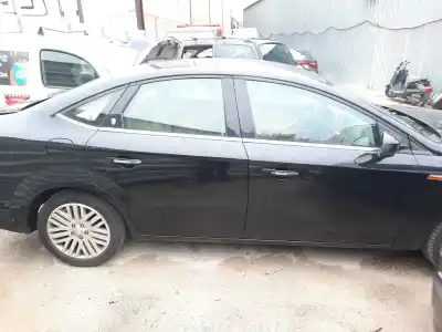 Veículo de Sucata ford mondeo iv sedán (ba7) 2.0 tdci do ano 2007 alimentado qxba