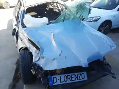 Veículo de Sucata SEAT LEON (1M1) 1.9 TDI do ano 2004 alimentado AGR,ALH