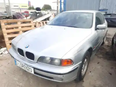 Veículo de Sucata bmw 5 (e39) 523 i do ano 2000 alimentado m52 b25 (256s3),m52 b25 (256s4)
