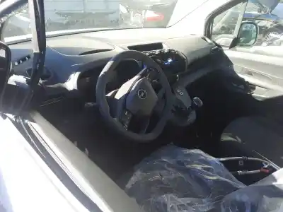 Veículo de Sucata opel combo e tour / life (k9) 1.5 do ano 2024 alimentado yht (dv5rcf),yhy (dv5rd)