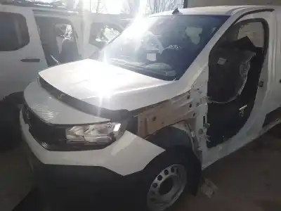 Veículo de Sucata opel combo e tour / life (k9) 1.5 do ano 2024 alimentado yht (dv5rcf),yhy (dv5rd)