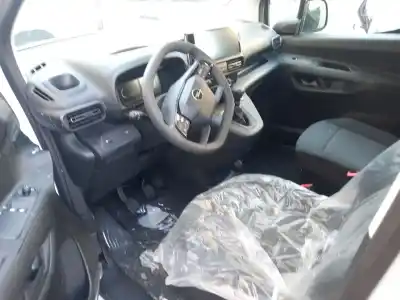 Veículo de Sucata opel combo e tour / life (k9) 1.5 do ano 2024 alimentado yht (dv5rcf),yhy (dv5rd)