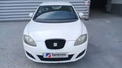 Verschrottungsfahrzeug SEAT LEON (1P1) 1.4 TSI des Jahres 2010 angetrieben CAXC