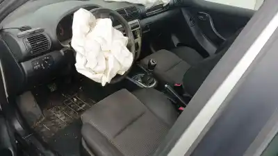 Vehicul casat seat leon (1m1) 1.9 tdi al anului 2003 alimentat alh