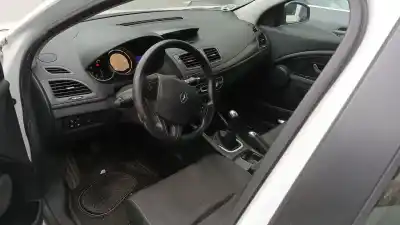 Scrapping Vehicle renault megane iii fastback (bz0/1_, b3_) 1.5 dci of the year 2009 powered k9k 830