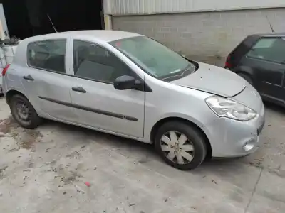 Утилизация автомобиля RENAULT CLIO III Authentique года 2007 питание K9KT7