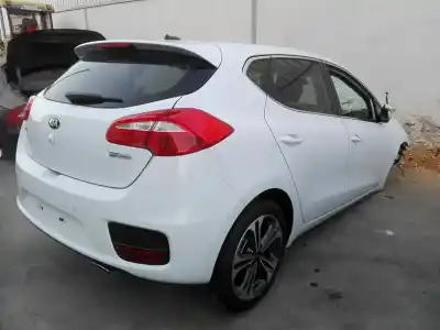 Утилизация автомобиля KIA CEE'D (JD)  года 2017 питание D4FB