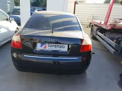 Veicolo di demolizione AUDI A4 B6 (8E2) 1.9 TDI dell'anno 2003 alimentato AVF