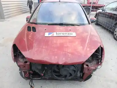 Veicolo di demolizione PEUGEOT 206 FASTBACK (2A/C)  dell'anno 2002 alimentato 8HX
