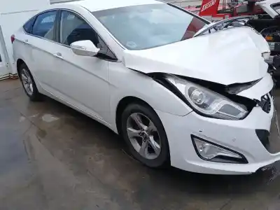 Scrapping Vehicle hyundai i40 i (vf) 1.7 crdi of the year 2013 powered d4fd