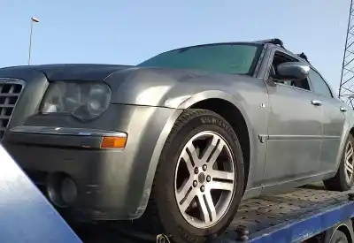Verschrottungsfahrzeug chrysler                                           300 c                                                                                                                                                                                                                                                      3.0 crd                                                                                                                                                                                                                                                    des jahres 2006 angetrieben exl