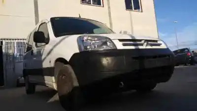 Veículo de Sucata CITROEN BERLINGO First Combi 1.6 HDi 75 SX do ano 2011 alimentado 9HW