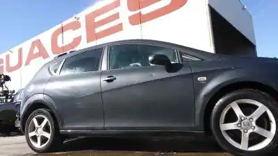 Veículo de Sucata seat leon (1p1) comfort limited do ano 2006 alimentado bkd