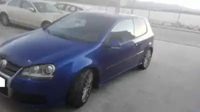 Véhicule à la ferraille volkswagen golf v berlina (1k1) r32 de l'année 2005 alimenté bub