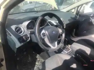 Vehicul casat ford fiesta (cb1) trend al anului 2010 alimentat spja