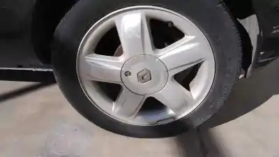 Здавання транспортного засобу renault clio ii fase ii (b/cb0) authentique року 2001 потужний k4j710