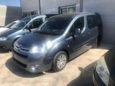 Veículo de Sucata CITROEN BERLINGO XTR 1.6 HDi 92 do ano 2014 alimentado 9HXDV6ATED4