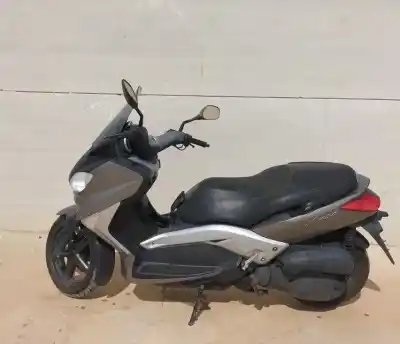 Scrapping Vehicle yamaha x-max x-max 125 momodesign (se54) of the year 2013 powered e3g2e minarelli