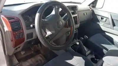 Здавання транспортного засобу mitsubishi montero (v60/v70) 3.2 di-d avance року 2003 потужний 4m41
