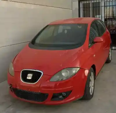 Vehículo de desguace SEAT ALTEA (5P1)  del año 2007 con motor BKD