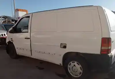 Scrapping Vehicle MERCEDES-BENZ VITO AUTOBÚS (W638)  of the year 2000 powered OM 611.980