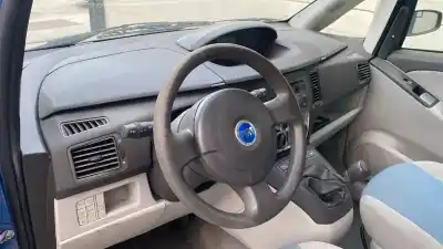 Veicolo di demolizione fiat idea (350_) 1.9 jtd dell'anno 2004 alimentato 188 b2.000