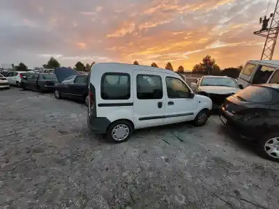 Véhicule à la ferraille RENAULT                                            KANGOO (F/KC0)                                                                                                                                                                                                                                             1.9 Diesel                                                                                                                                                                                                                                                 de l'année 2001 alimenté F8Q632