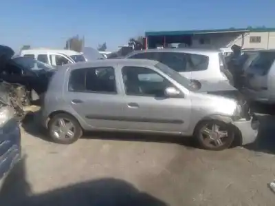 Scrapping Vehicle RENAULT CLIO II FASE II (B/CB0) 1.5 dCi Diesel of the year 2005 powered 