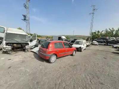 Утилизация автомобиля RENAULT CLIO II FASE I (B/CBO) 1.2 года 2000 питание 