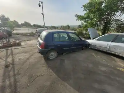 Утилизация автомобиля RENAULT CLIO II FASE II (B/CB0) 1.9 dTi Diesel 80 CV / 59 KW года 2001 питание F9Q780