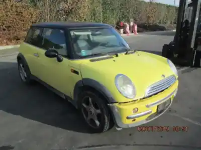 Здавання транспортного засобу MINI MINI (R50,R53) 1.6 16V 170 CV / 125 KW року 2001 потужний W10B16A