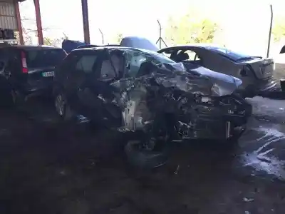 Здавання транспортного засобу seat leon (5f1) 1.6 tdi року 2014 потужний clh