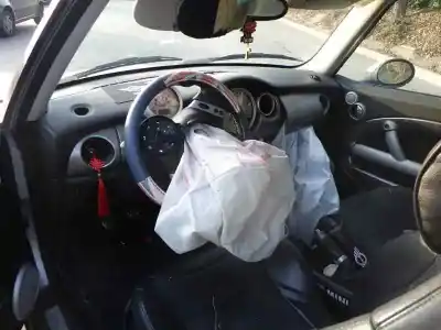 Scrapping Vehicle bmw mini (r50,r53) 1.6 16v cat of the year 2003 powered w10b16a