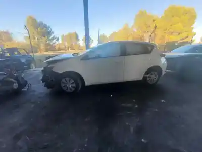 Scrapping Vehicle TOYOTA AURIS (_E15_) 1.4 D-4D (NDE150_) of the year 2016 powered 1ND